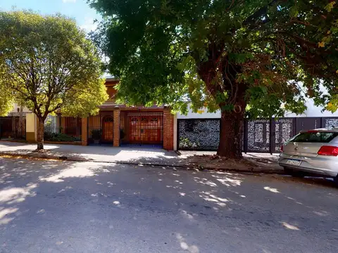 45 e/ 29 y 30 n 1735