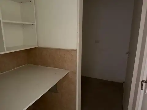 Oficina en Venta 55 años