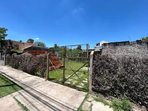 VENTA TERRENO MORENO