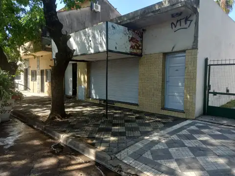 Local en Venta 44 años