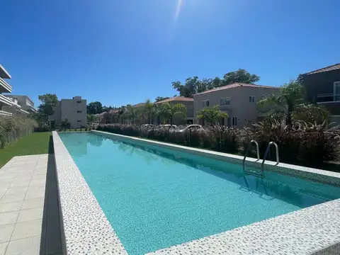 VENTA Casa tipo Duplex 4 ambientes en Condominio - Saravi Village, Pilar