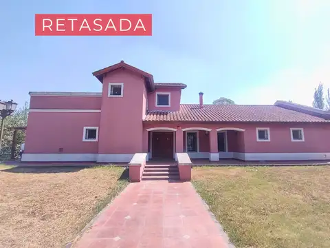 CASA EN BARRIO PRIVADO SAN JOAQUÍN, EX. DE LA CRUZ