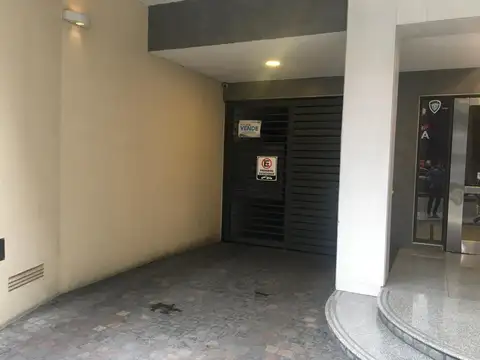 Cochera en Italia al 100