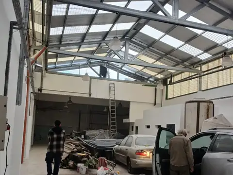 Galpon en Alquiler A Estrenar