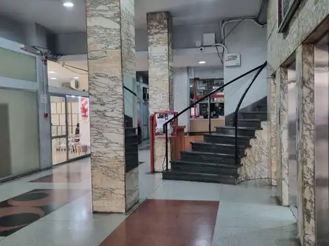 Oficina en Alquiler 60 años