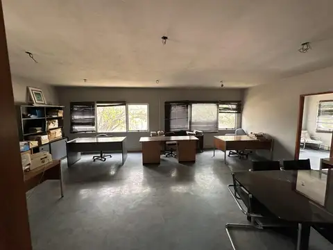 Galpon en Venta 22  mts Fondo