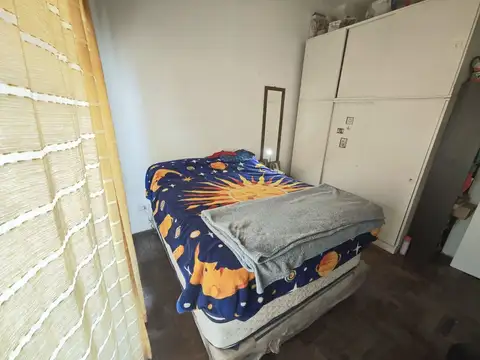 Venta casa en Wilde - parrilla y cochera apta Cred