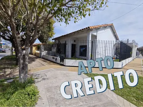 Venta casa en Wilde - parrilla y cochera apta Cred
