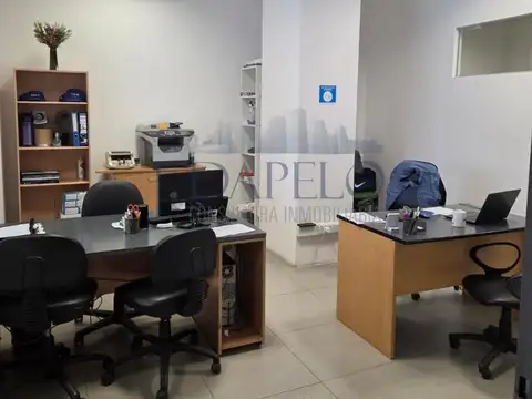 Ameneceres Office Planta Baja Excelente Estado