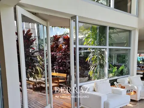 Casa 5 ambientes con 5 baños