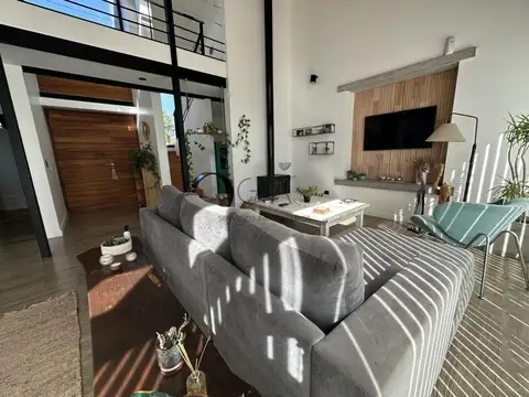 Casa en Alquiler Temporal en Las Prunas, USD 380