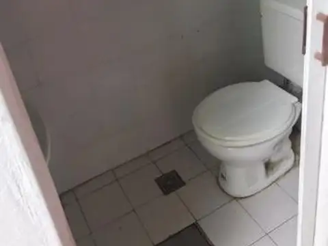 Depto Tipo Casa en Venta 50 años