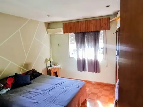 Casa en venta  5 Amb. en dos plantas Derqui