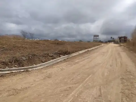 TERRENO VENTA MIRADOR OESTE GRAND BOURG EN ESQUINA