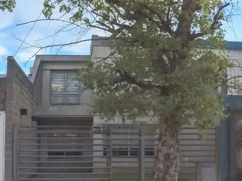 Casa - Venta - Argentina, Ramos Mejía - Brandsen 79