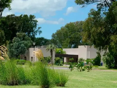 Lote en Venta, 918 m2, Barrio Los Robles, Harás Santa María, Escobar, G.B.A Norte