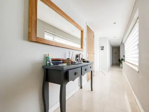 Departamento en Venta en Zona Guemes, USD 290.000