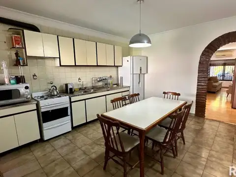 Depto Tipo Casa en Venta en Olivos, USD 240.000