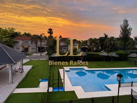 Casa en Alquiler en La Barra Village, USD 1.000