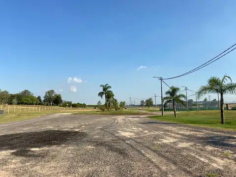 Terreno en venta Zarate Golf Park