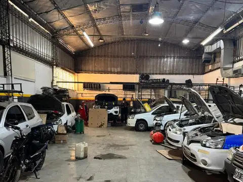 Santa Lucia e/ Avenida Intendente Carlos Ratti y Lisandro De La Torre