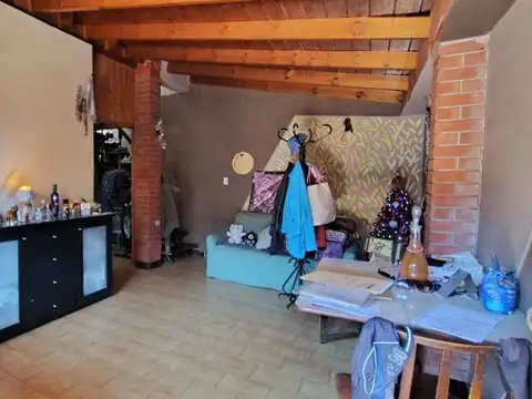 Depto Tipo Casa en Venta de 5 dormitorios