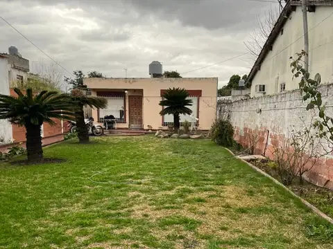 Casa 4 Ambientes Merlo