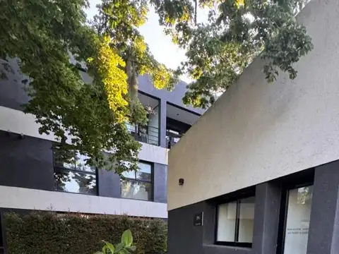 Camino Belgrano 900, Piso 1