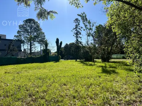 Terreno en Venta en Loma Verde, USD 35.000