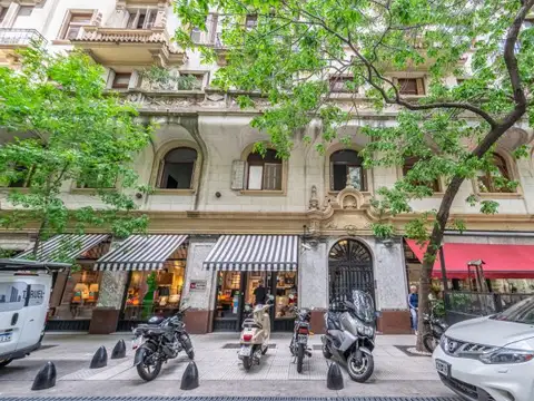 Oficina en Alquiler 101 años