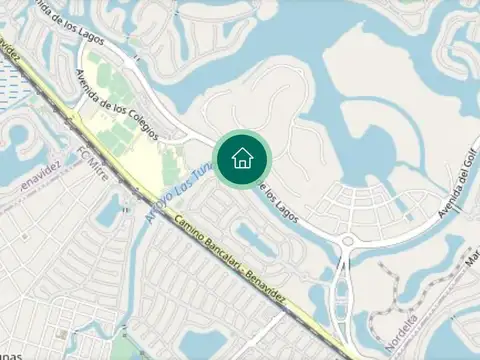 Avenida De Los Lagos 2000