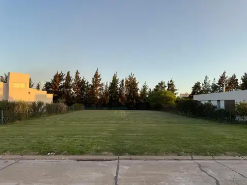 VENTA TERRENO DE 800 M2 EN SAN SEBASTIAN FUNES