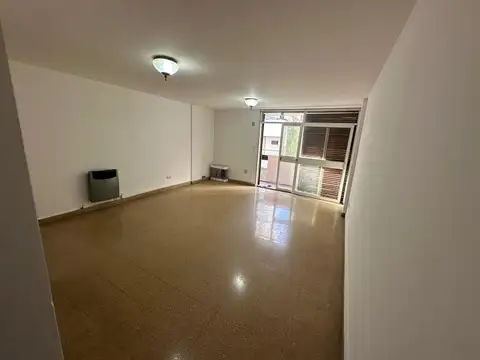 IMPERDIBLE DEPARTAMENTO A METROS DE CAÑADA