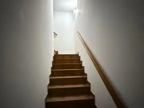 Depto Tipo Casa en Venta en Quilmes, USD 170.000