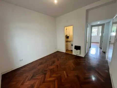 ALQUILER 2 AMBIENTES NUÑEZ SAAVEDRA CON PATIO EN PLANTA BAJA