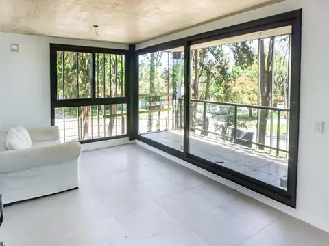 Venta Departamento 3 Dormitorios Vestidor 2 Baños Balcón Fisherton Amenities Financiación Permuta