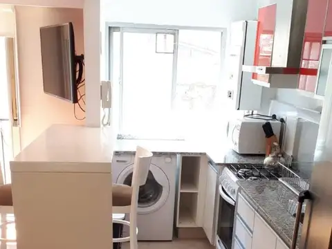 Departamento en Alquiler en Parque Centenario, $ 580.000