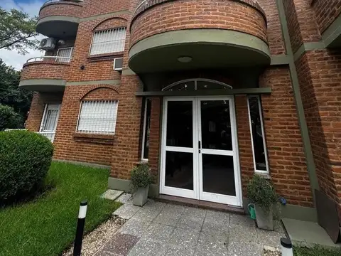 Vicente López 987, Monte Grande