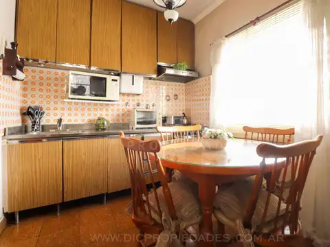 Depto Tipo Casa en Venta en Carapachay, USD 124.000