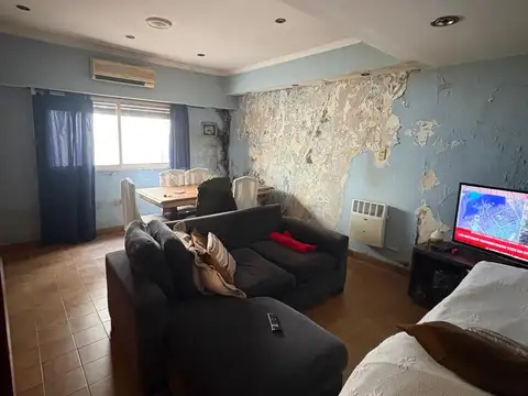 Depto Tipo Casa en Venta 60 años