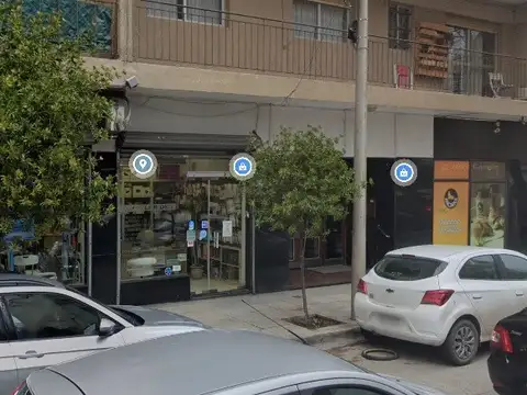 Local 36m2 - Salta y Av. P. Luro