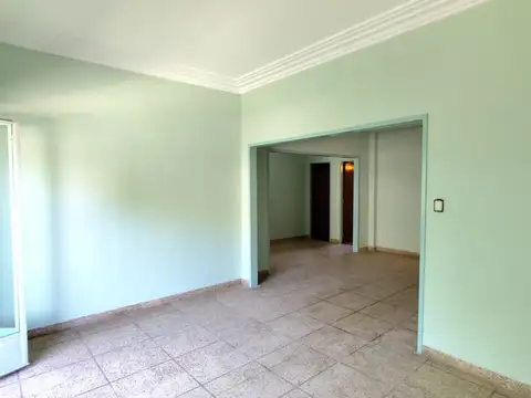 Depto Tipo Casa en Venta 60 años