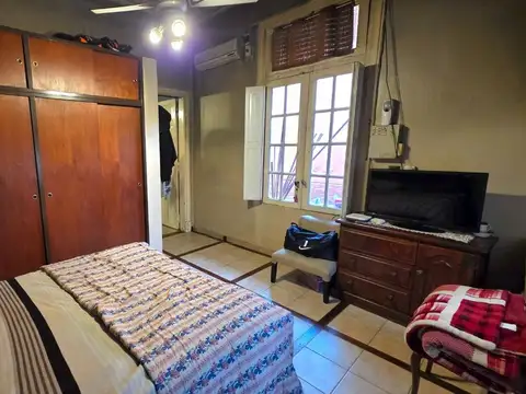 VENTA 4 AMBIENTES COCH. JARDIN Y PILETA HAEDO