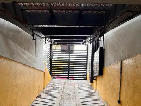 Cochera en Venta para coche mediano