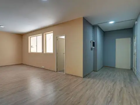 VENTA OFICINA  EN PB  EN RETIRO