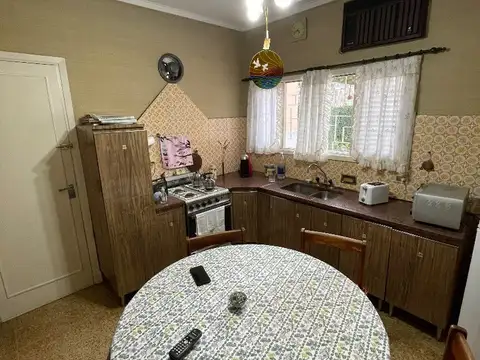 Casa en Venta en Quilmes Oeste, USD 220.000