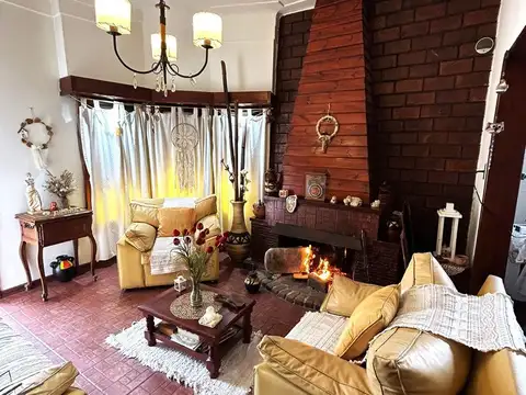 Casa en Venta con 1 cochera