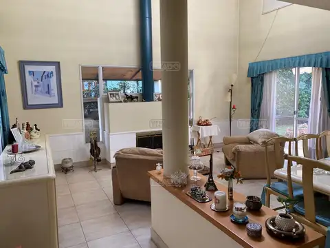 Casa en Venta en Los Angeles Village, USD 225.000