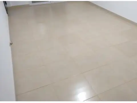 Departamento en Venta en Isidro Casanova, USD 60.000