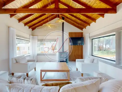 Casa en Venta en Countries Y Barrios Cerrados en Pinamar, USD 399.000